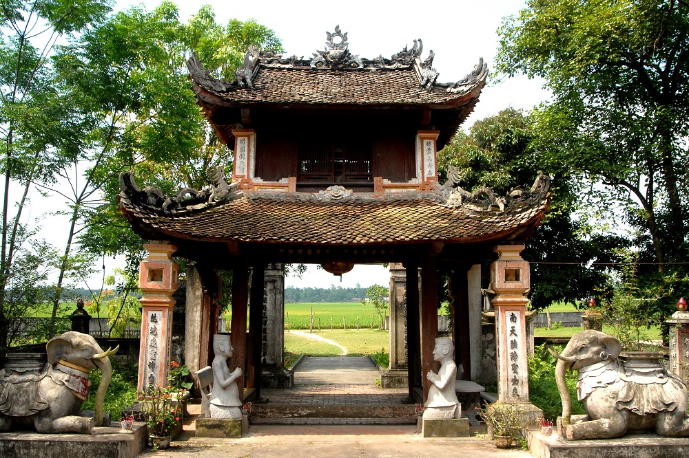 Tôn giáo, tín ngưỡng ở Nghệ An từ đầu thế kỷ XVI đến cuối thế kỷ XVIII